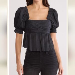 Frame Puff Sleeve Top